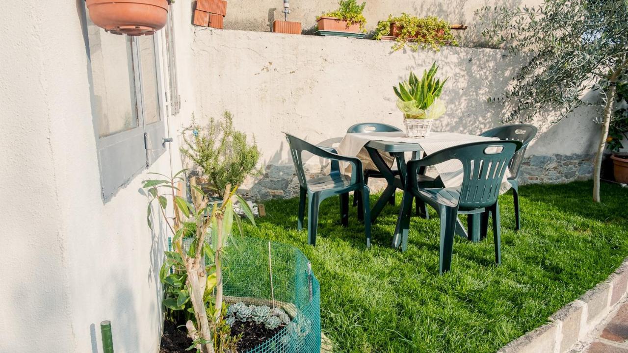 דירות פאדנג'ה סול גארדה La Casa Di Nonna Agnese - Italian Homing מראה חיצוני תמונה